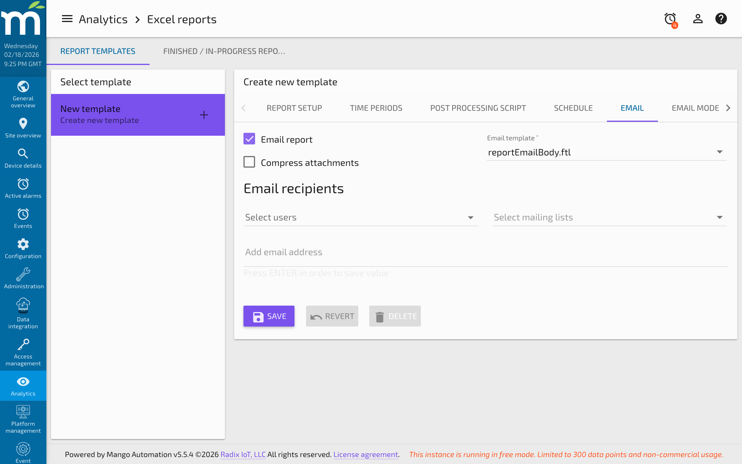 The email configuration showing recipient selection and template options