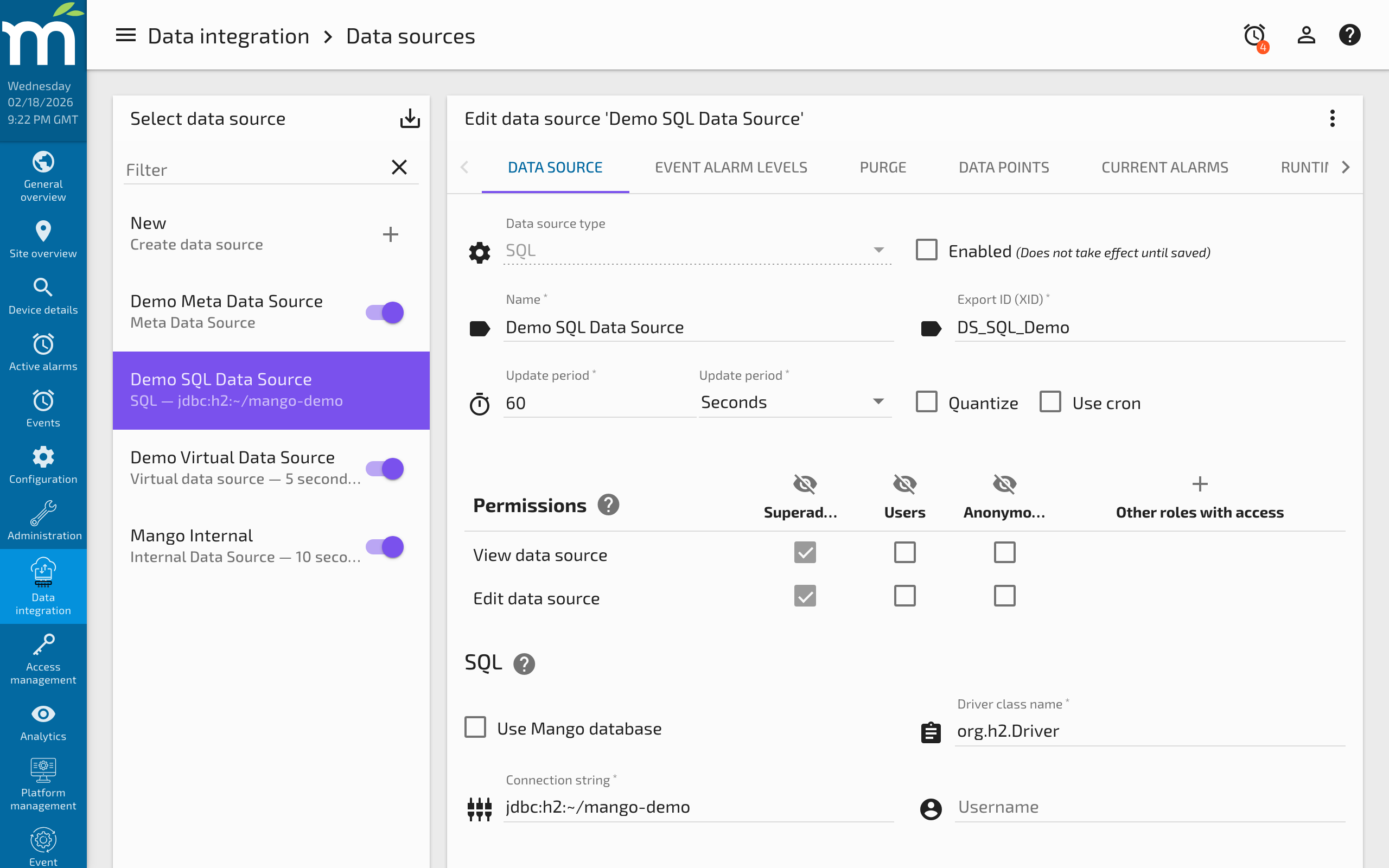 SQL data source connection and query settings panel
